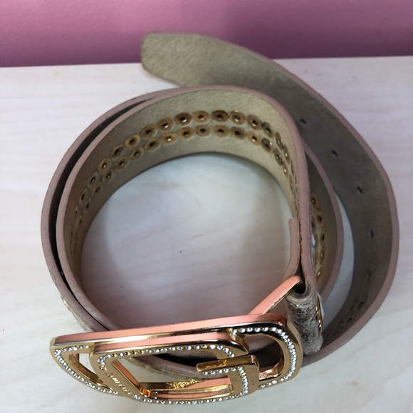 Vintage GUESS leather belt - Picture 2 of 3